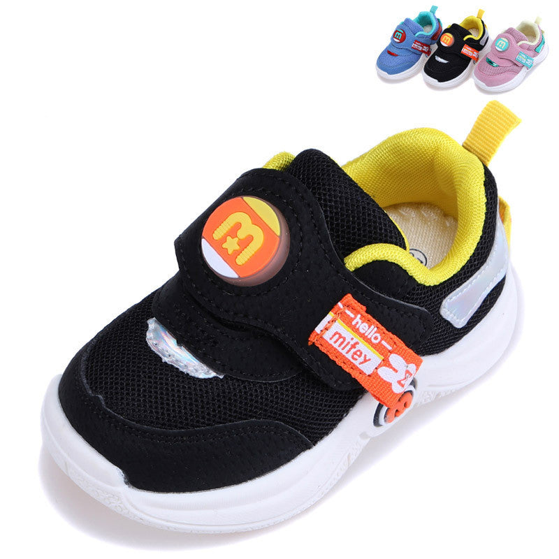 Children's shoes with bright flashing lights, baby functional shoes
