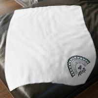 minky-blanket-snow-leopard-on-girl
