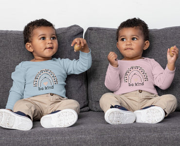 long-sleeve-onesie-be-kind-leopard-rainbow-blue-pink