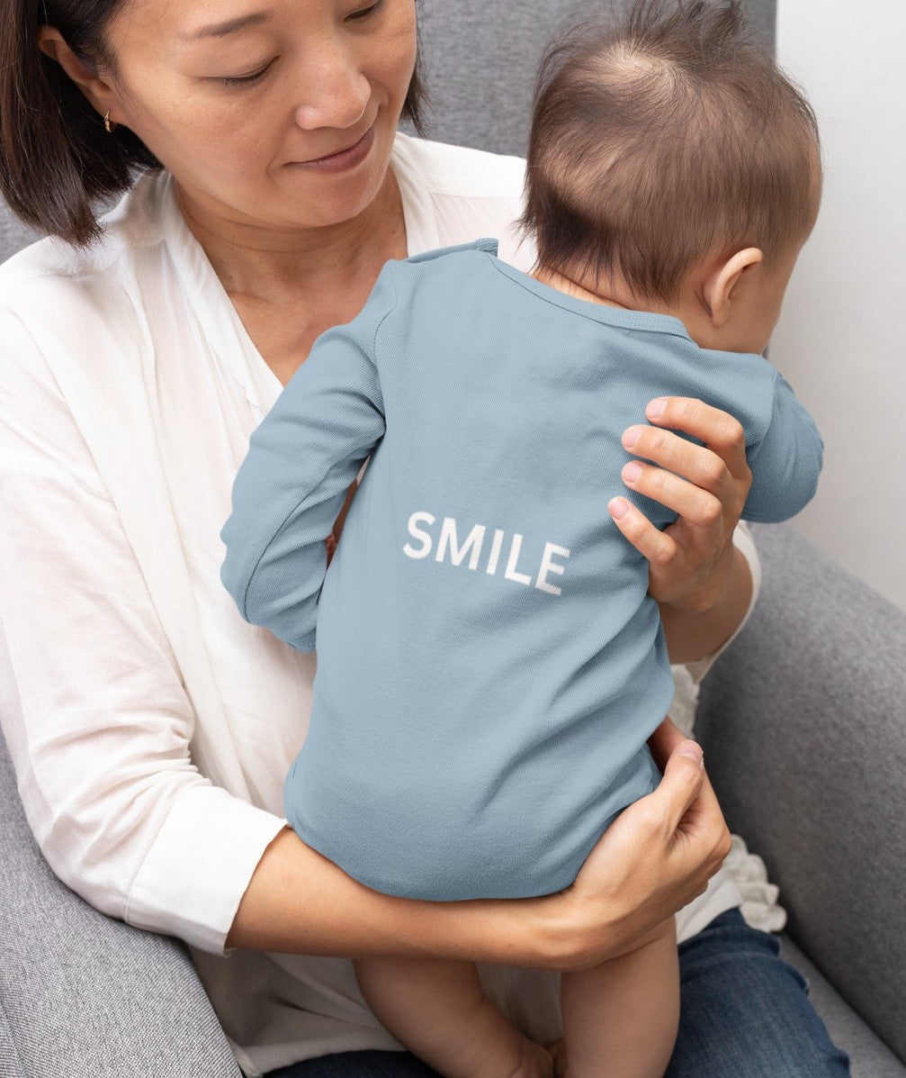 long-sleeve-onesie-keep-calm-and-smile-backside-baby-blue